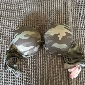 PINK camo bra, size 34D